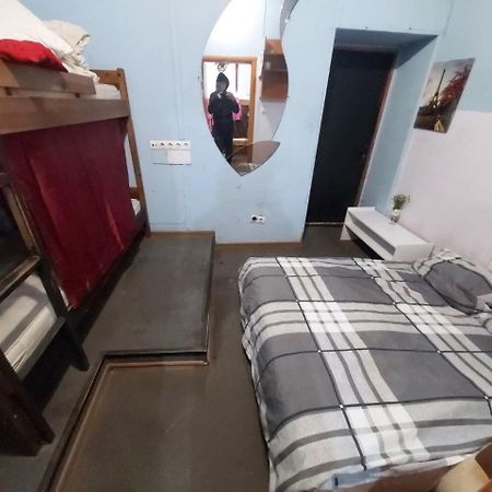 Ararat-Teatralnaya Hostel 키예프 외부 사진