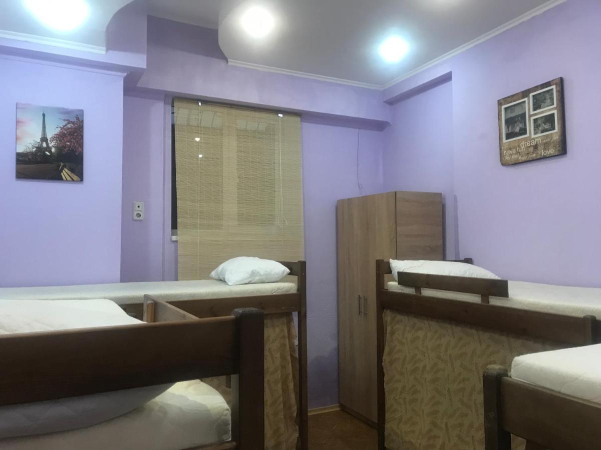 Ararat-Teatralnaya Hostel 키예프 외부 사진