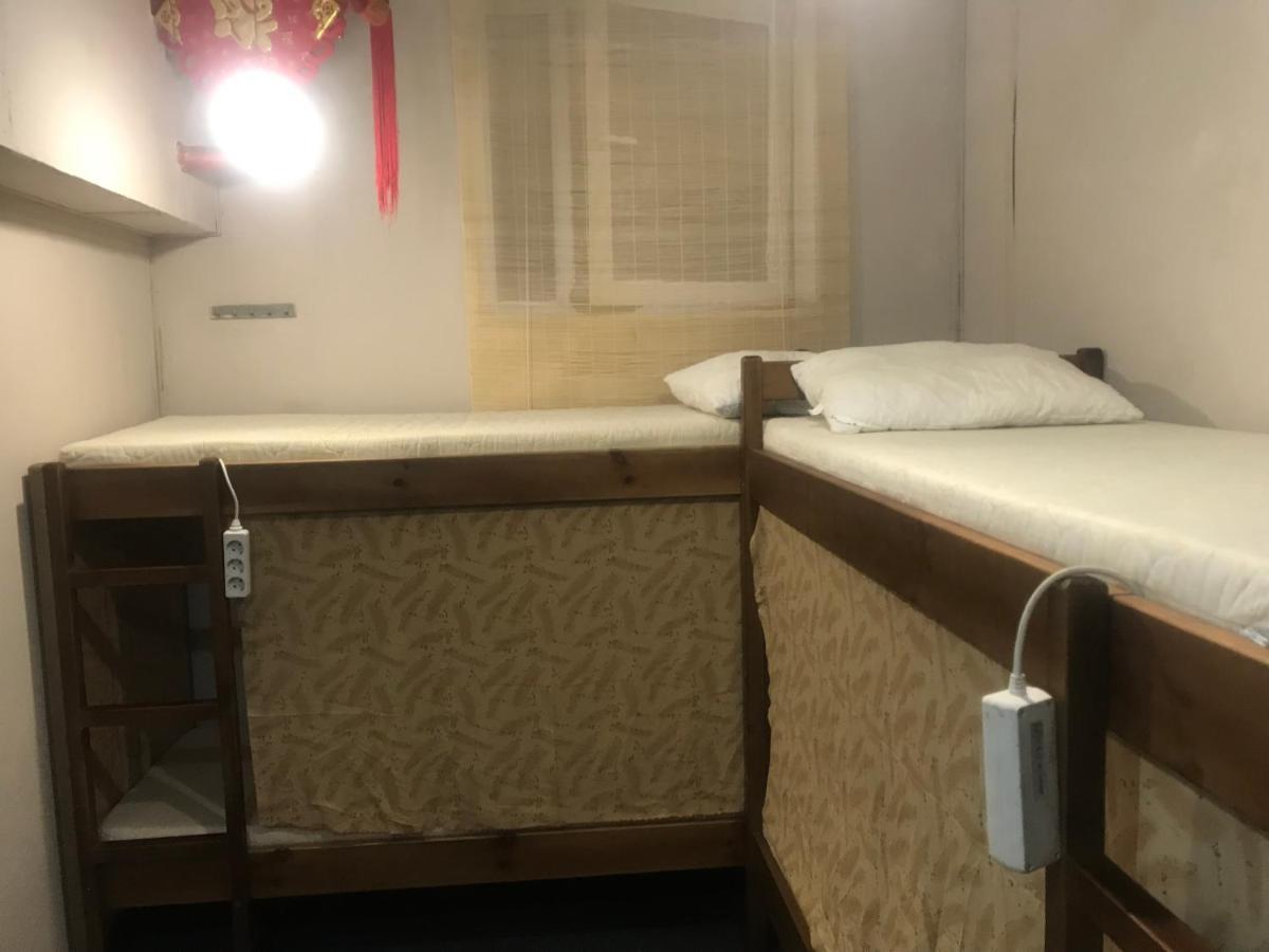 Ararat-Teatralnaya Hostel 키예프 외부 사진