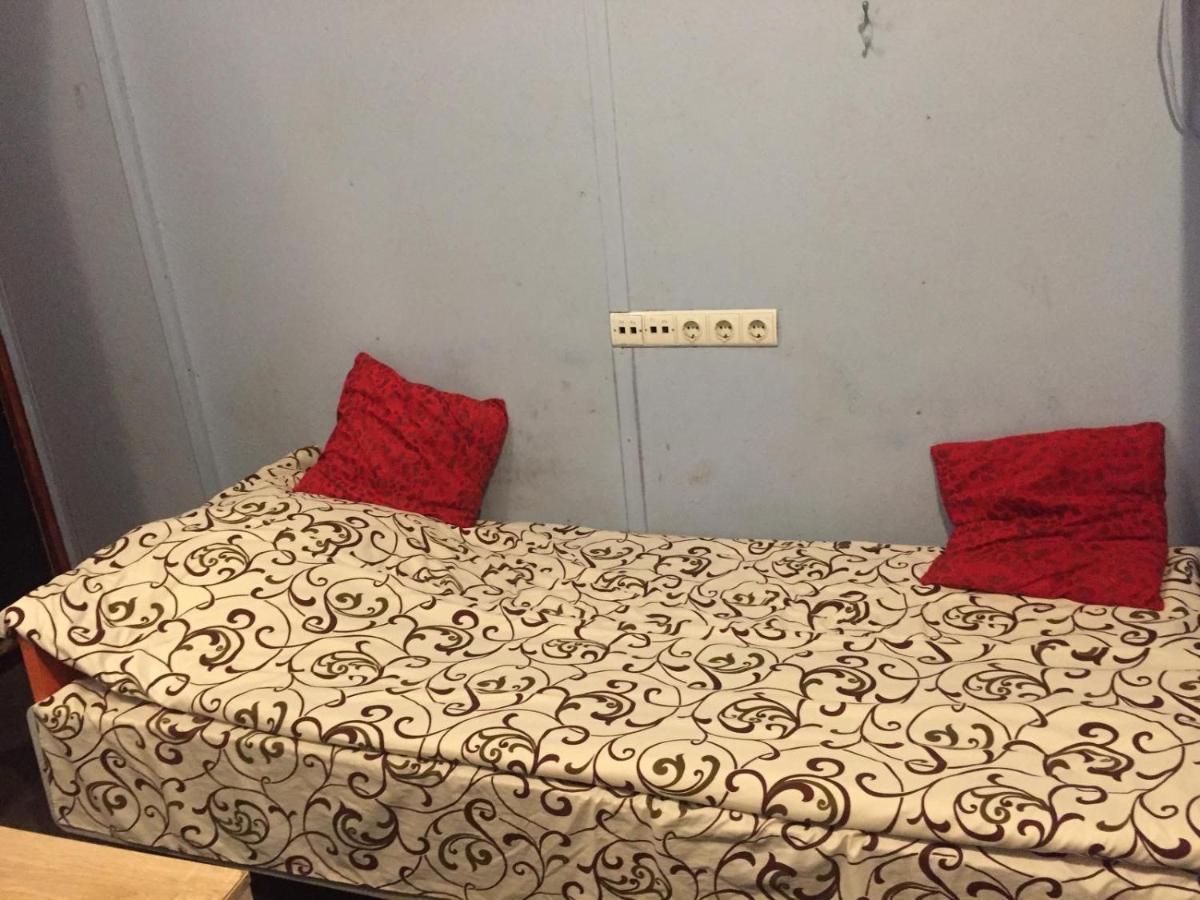Ararat-Teatralnaya Hostel 키예프 외부 사진